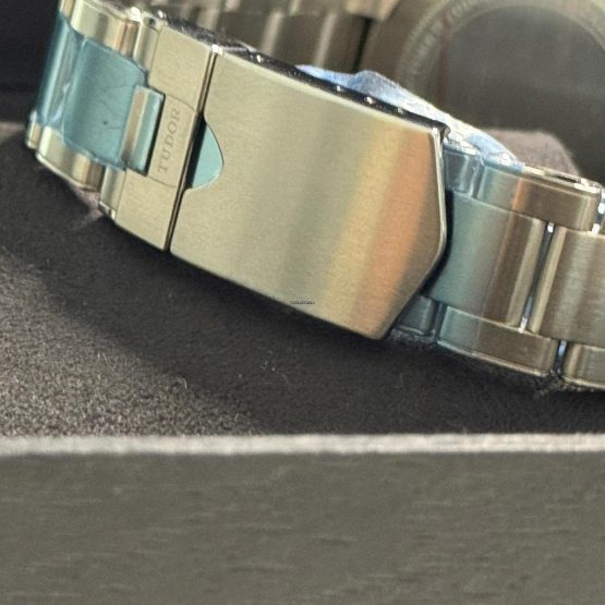 Tudor-Black-Bay-Fifty-Eight-2