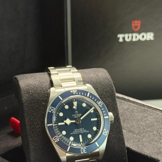 Tudor-Black-Bay-Fifty-Eight-4