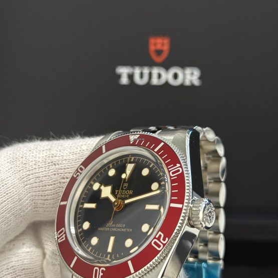 Tudor-Black-Bay