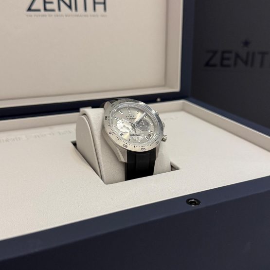 Zenith-Chronomaster-Sport-5