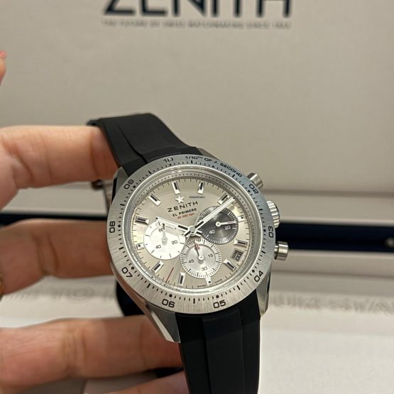 Zenith-Chronomaster-Sport-9