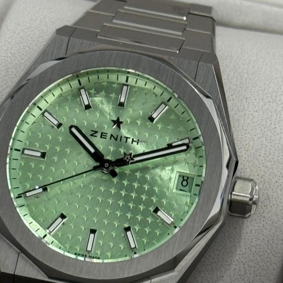 Zenith-Defy-Skyline-10