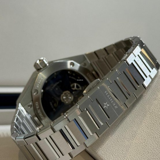 Zenith-Defy-Skyline-16