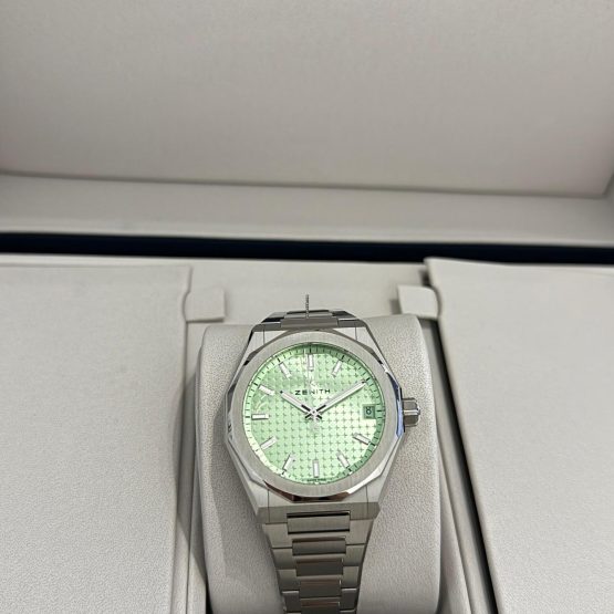 Zenith-Defy-Skyline-5