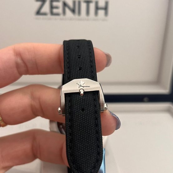 Zenith-Pilot-4