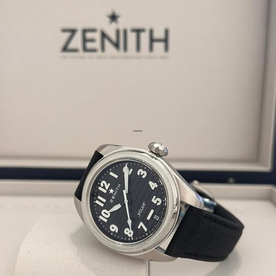 Zenith-Pilot-6
