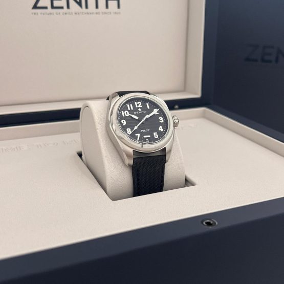 Zenith-Pilot-7