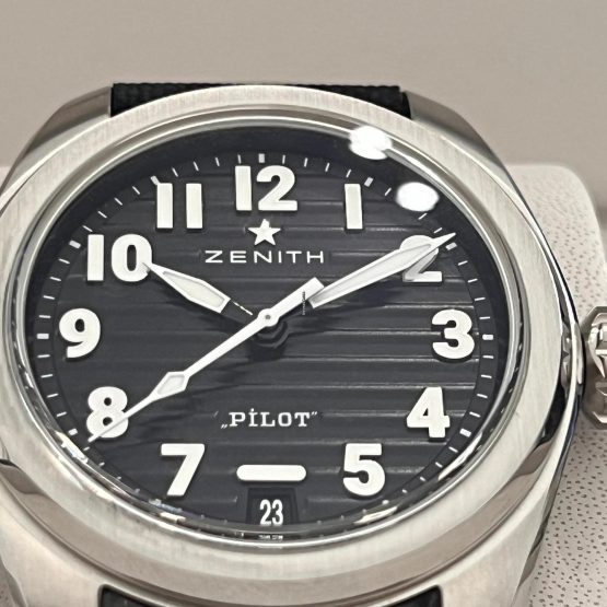 Zenith-Pilot